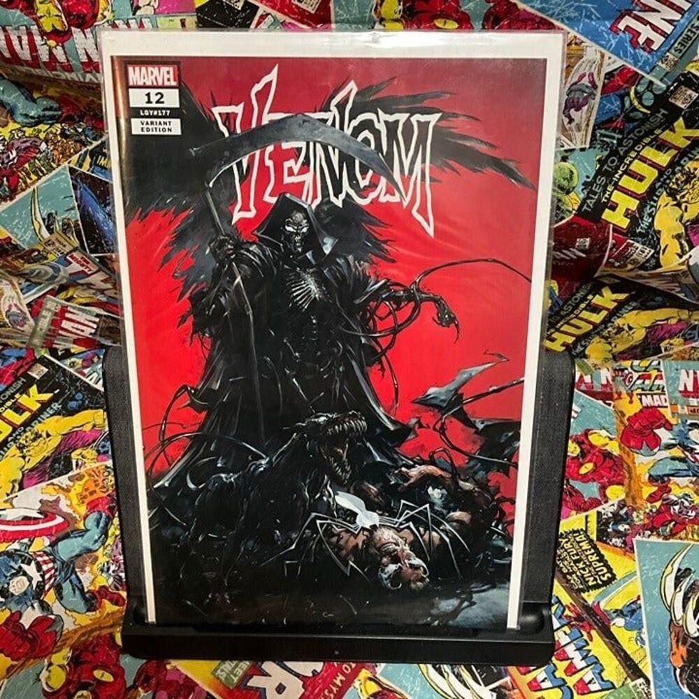 Venom #12 Comic Mint Clayton Crain Variant - May 2019 Marvel Edition